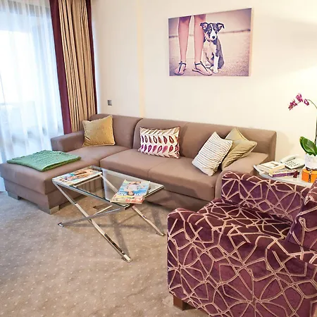 Apart Best Lejlighedshotel 4*